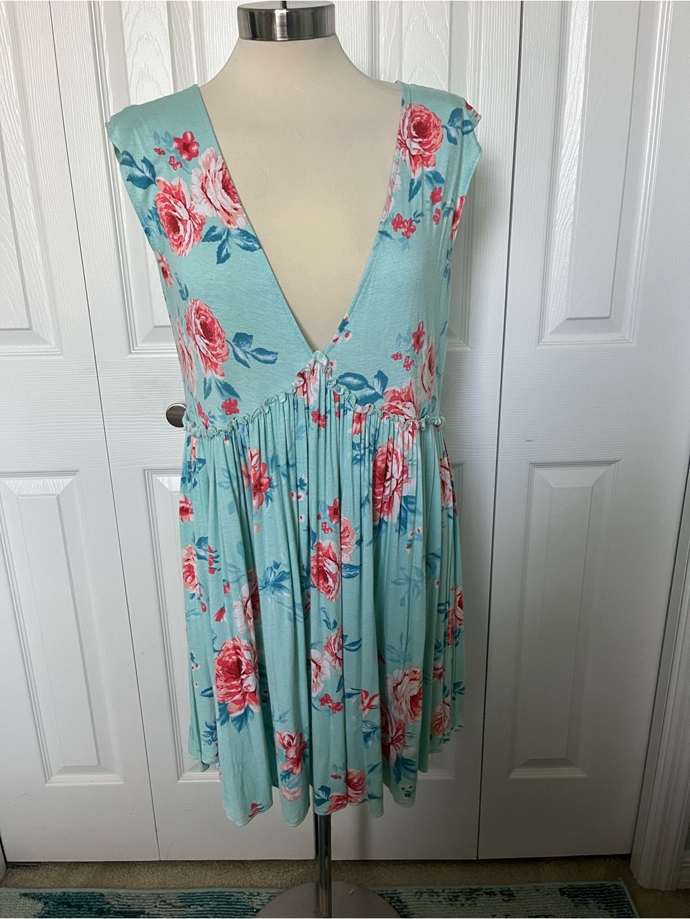 Promesa Light Aqua Floral Sleeveless Dress with Pink Rose Accents